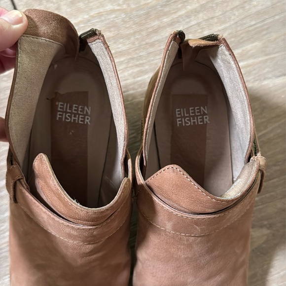 Eileen Fisher ankle boot - Picture 10 of 17